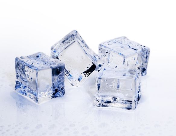 12 Spiritual Meanings of Dreaming About Ice