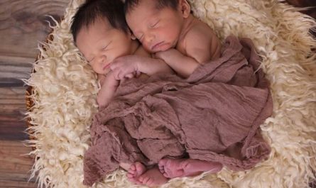 9 Spiritual Meanings of Dreaming About Twins