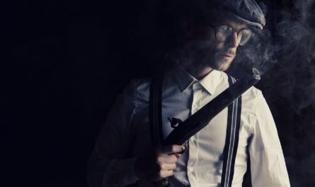 11 Spiritual Meanings of Dreaming About a Murderer