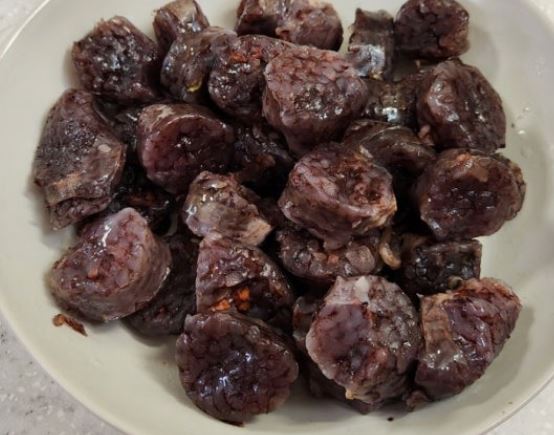 9 Symbolic Meanings of Dreaming of Sundaes