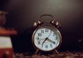 10 Symbolic Meanings of Dreaming About Being Late