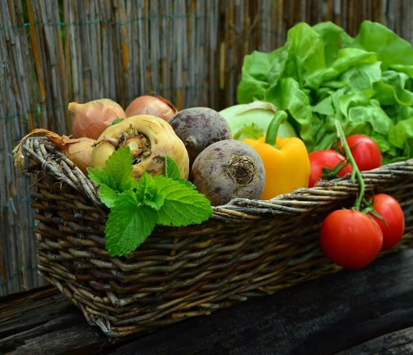 11 Symbolic Meanings of Dreaming About Vegetables