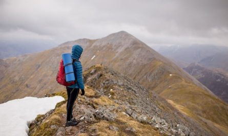 18 Symbolic Meanings of Dreams About Heights