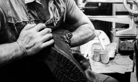 7 Symbolic Meanings of Dreams about Repairing