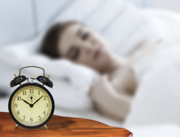 7 Symbolic Meanings of Dreaming of Waking Up