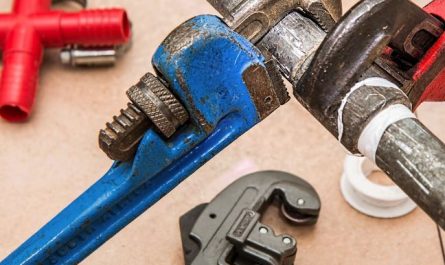 13 Symbolic Meanings of Dreams about Repair