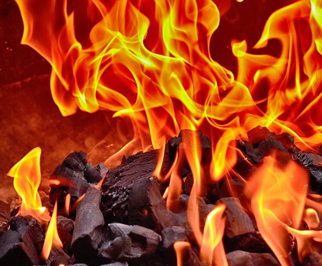 12 Symbolic Meanings of Dreams About Burning