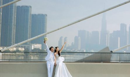 7 Symbolic Meanings of Dreams About Lifting Up