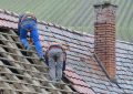 12 Symbolic Meanings of Dreams about Roofs