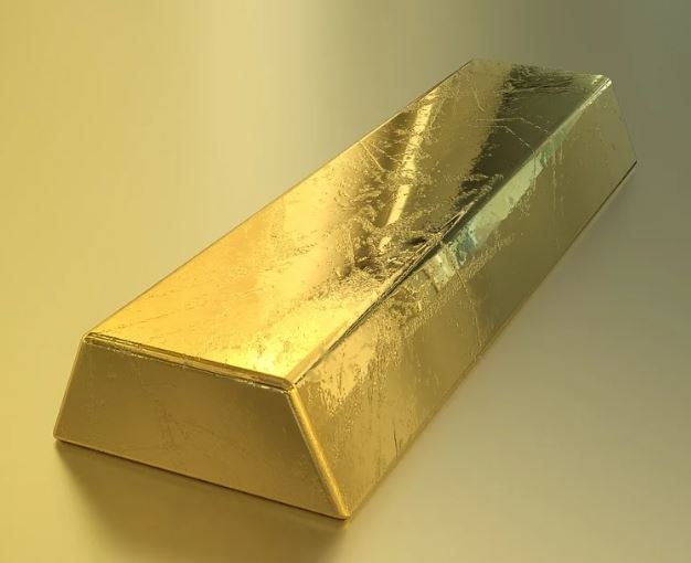 15 Symbolic Meanings of Dreaming of Gold