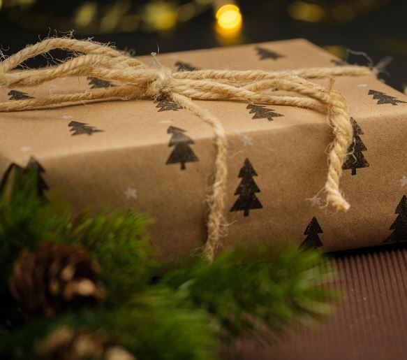 6 Symbolic Meanings of Dreaming About a Package